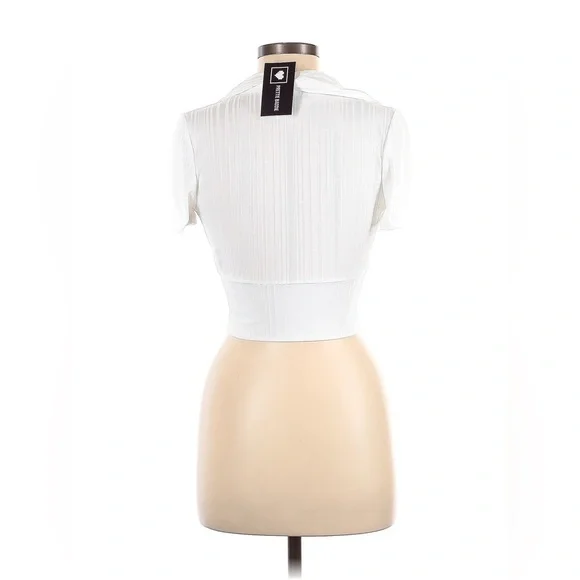 Prettie Baddie White Collared Crop Top M - Picture 2 of 2